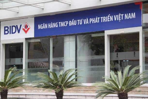 cua-tu-dong-thong-minh