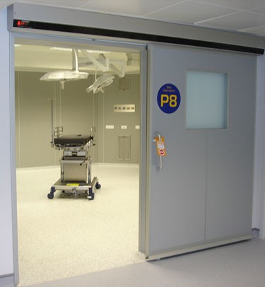Sự cần thiết của cửa phòng mổ bệnh viện
