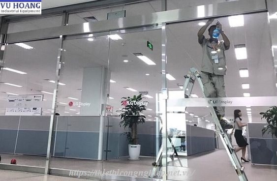 Sửa cửa tự động-2