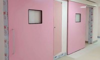 Lắp đặt cửa phòng phẫu thuật thẩm mỹ đạt tiêu chuẩn