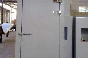 Bản lề cửa kho lạnh chất lượng cao