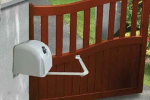 Cổng tự động cánh tay đòn Fadini Aproli 280/700