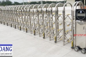 Cổng xếp Inox 201