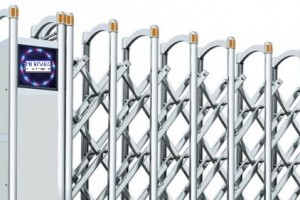 Cổng xếp inox P-006