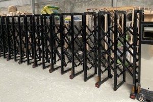 Cổng xếp tự động F820