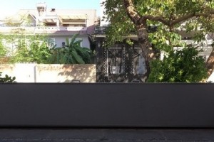 Cửa chống ngập nước cho nhà phố