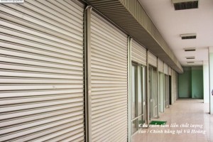 Cửa cuốn tấm liền