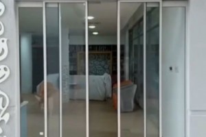 Cửa kính tự động cao cấp Đức