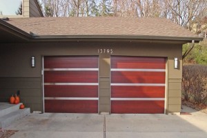 Cửa nâng garage bằng gỗ