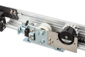 Lắp đặt ray trượt cửa lùa bán tự động
