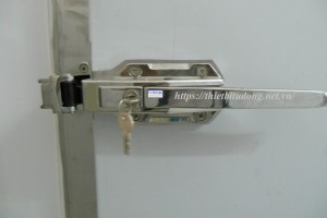 Tay khoá cửa kho lạnh