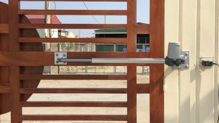 Motor cổng tay đòn KUDA (Ý)